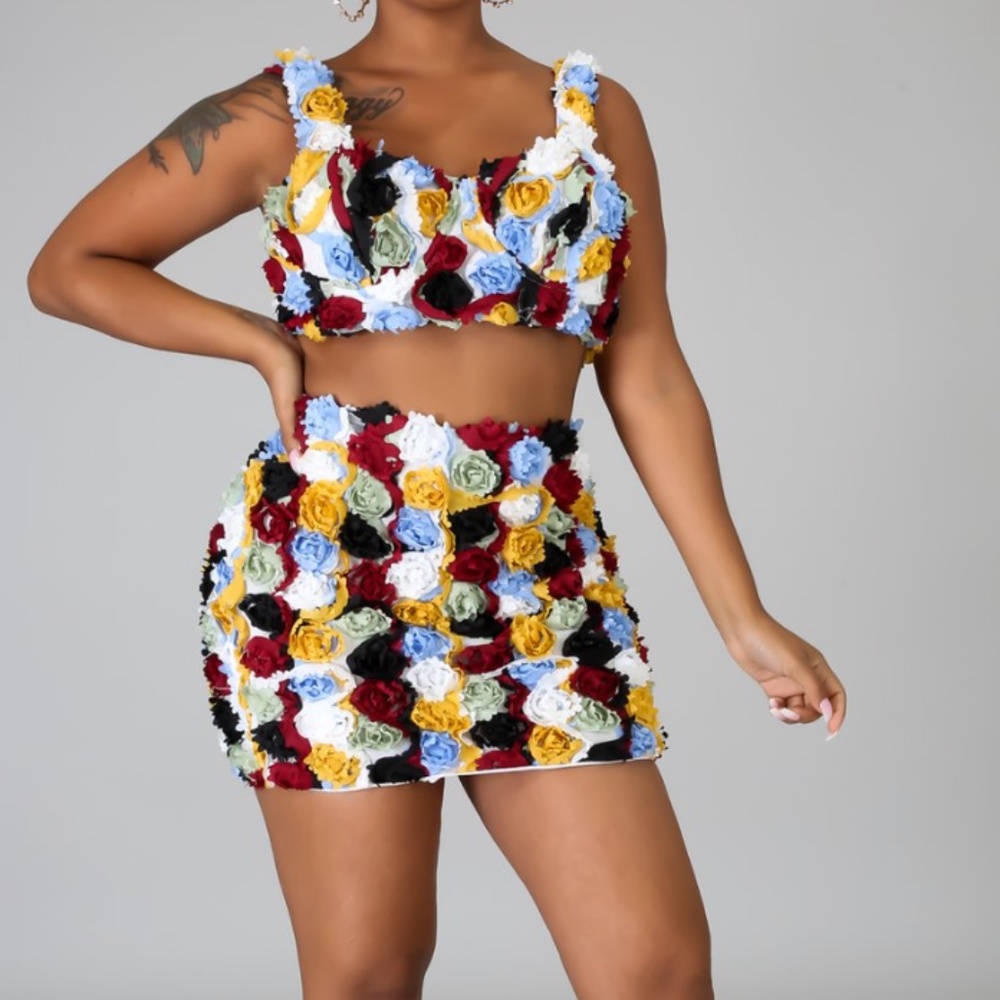 3D Floral Applique Top and Mini Skirt US 8-10